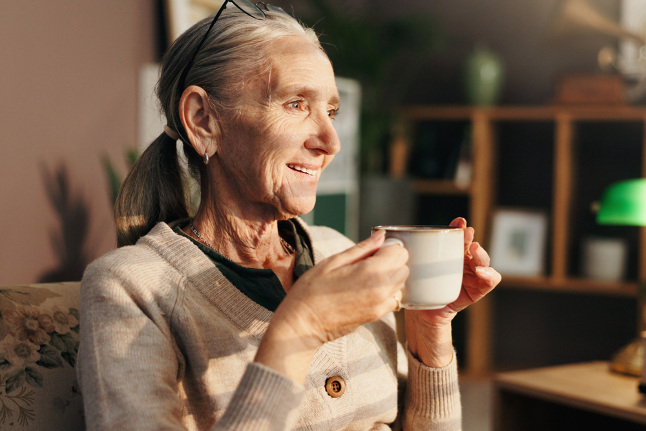 Читать статью Чай укрепляет кости у пожилых людей