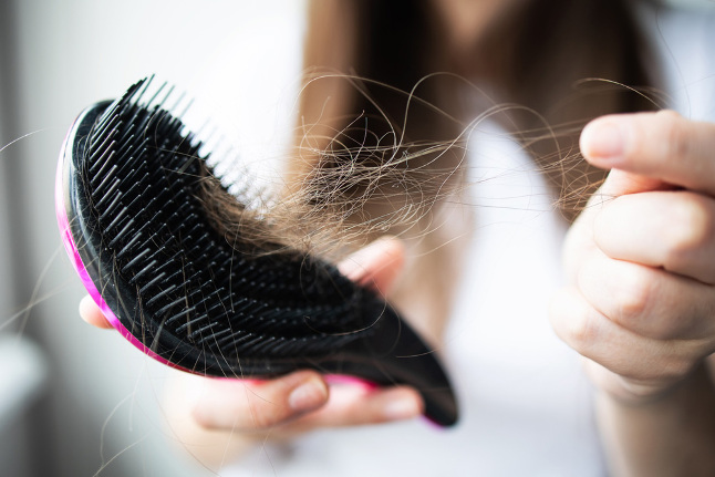 Читать статью Газировки и алкоголь усиливают выпадение волос