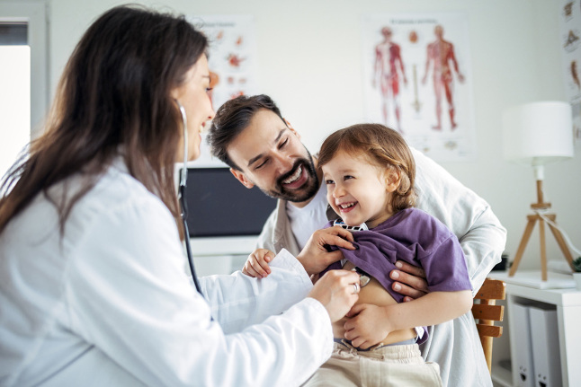 Как подготовить ребёнка к приёму у врача-педиатра? Читать статью Как подготовить ребёнка к приёму у врача-педиатра?