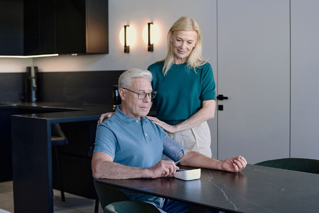 Как правильно измерять давление автоматическим тонометром B.Well MED-55 Читать статью Как правильно измерять давление автоматическим тонометром B.Well MED-55