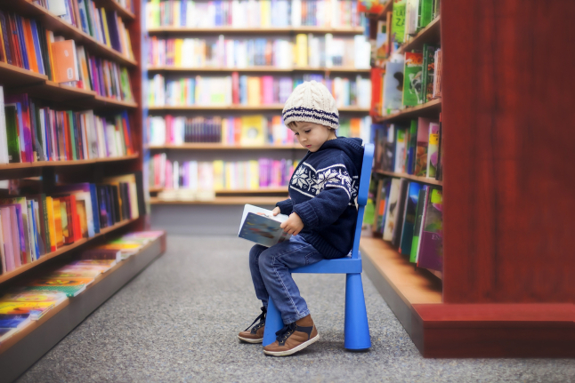 Читать статью Как приучить ребенка к чтению?