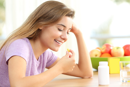 Читать статью "Какие витамины нужны подросткам для памяти, иммунитета и нервной системы?"