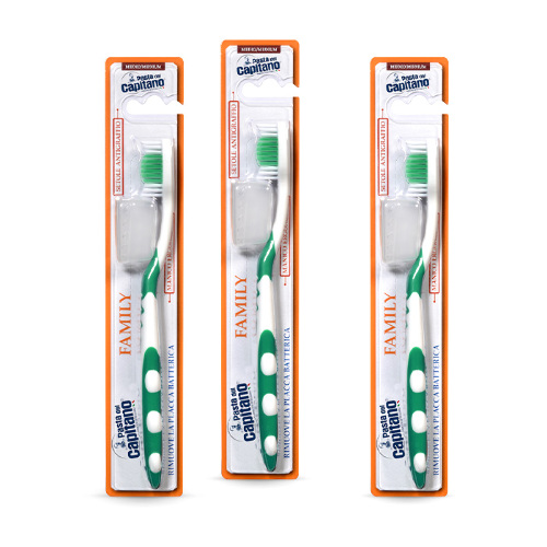 Набор 3=2 PASTA DEL CAPITANO ЗУБНАЯ ЩЕТКА FAMILY MEDIUM/ДЛЯ ВСЕЙ СЕМЬИ/СРЕДНЕЙ ЖЕСКОСТИ
