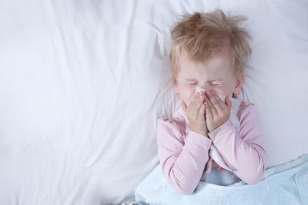 Читать статью "Метапневмовирус у детей: что это такое, симптомы и как проводится лечение"