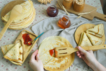 Читать статью На что обращать внимание, выбирая продукты для блинов?