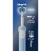 Купить Oral-b зубная щетка vitality pro/тип 3708/с насадкой cross action/электрическая/голубая+сменная насадка pro cross action 3 шт. + колпачок для насадки цена