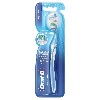 Купить Oral-b зубная щетка pro-expert глубокое очищение/средняя цена