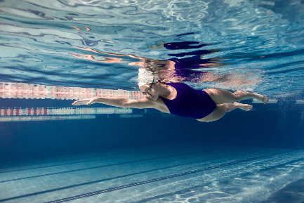 Читать статью "Семь причин не прекращать плавать зимой"