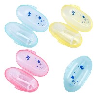 Изображение товара Курносики зубная щетка силиконовая в футляре 4+