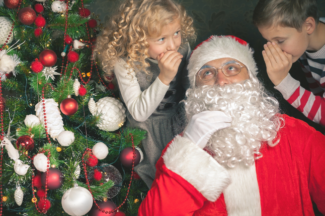 Читать статью Зачем детям верить в Деда Мороза?